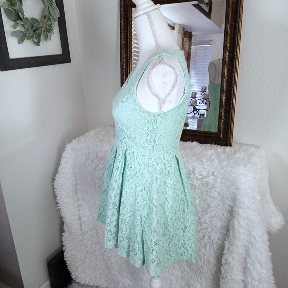 FOREVER 21 MINT LACE DRESS SZ.S EUC - Picture 5 of 8